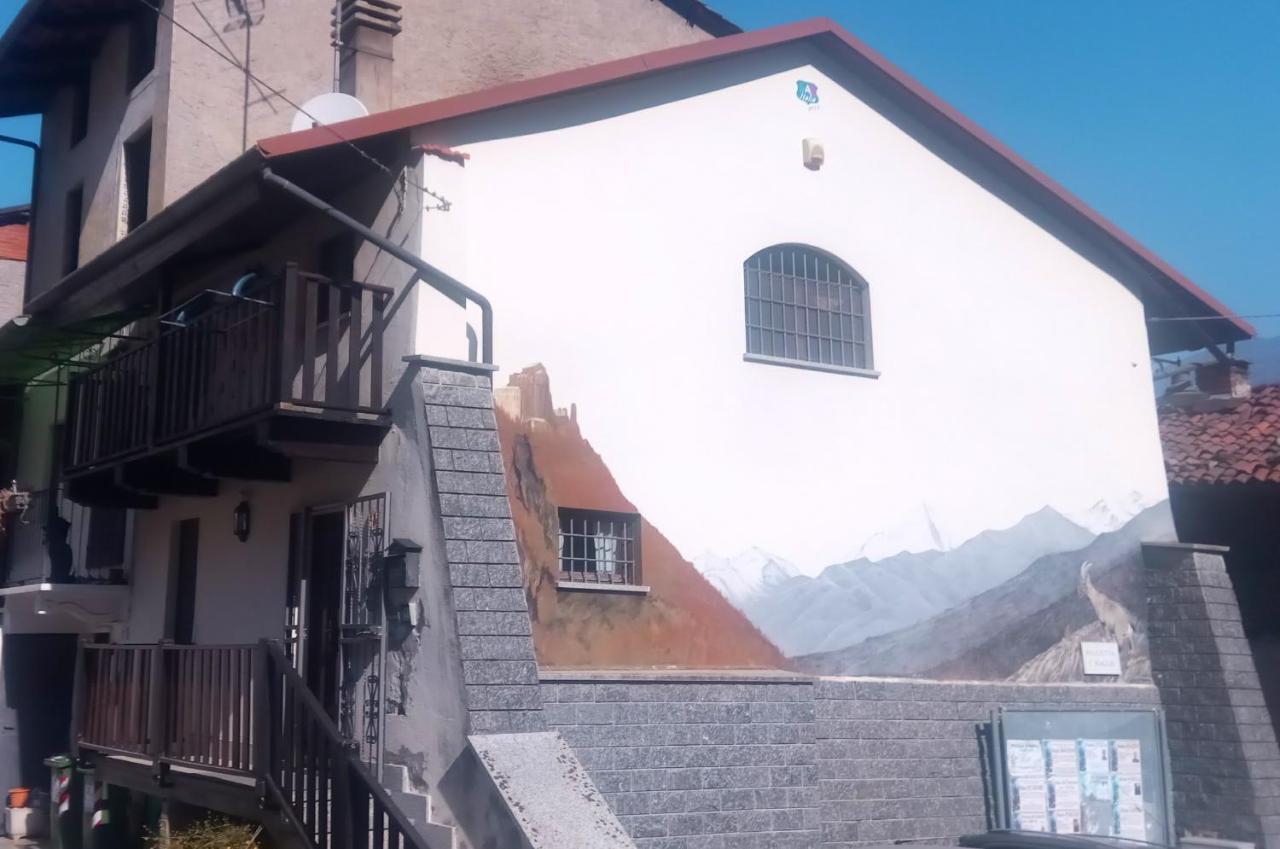 Vila Casa Del Rustico, Indipendente Vista Sacra Con Dipinto Caprie Exteriér fotografie